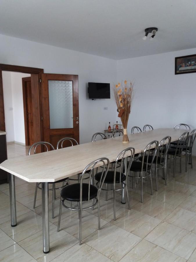 Vila Aloman Sebes  Exterior photo
