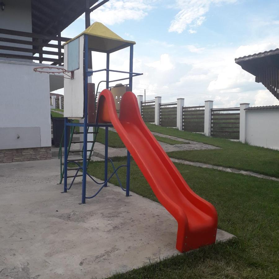 Vila Aloman Sebes  Exterior photo